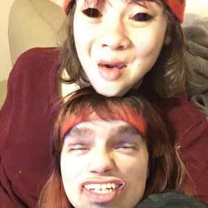 Meet your Posher, Lacey